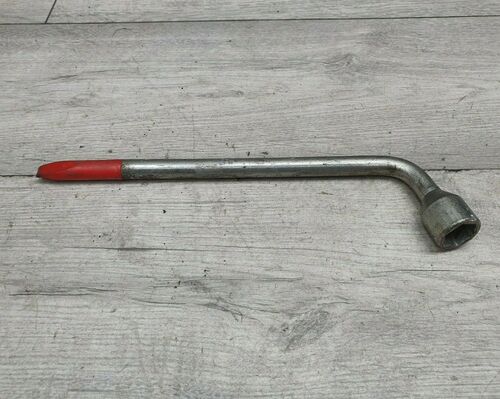 VOLVO V70 MK2 2007 GENUINE WHEEL BRACE TYRE IRON TOOL 9133668